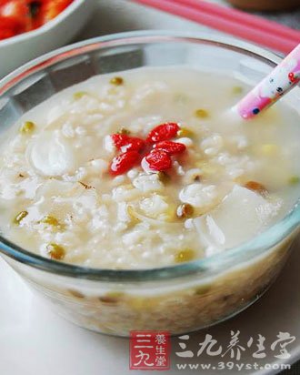 《达芬奇密码》系列续集即将上映 引爆年底进口大片狂欢季‘英亚官网’(图2) 英亚官网首页