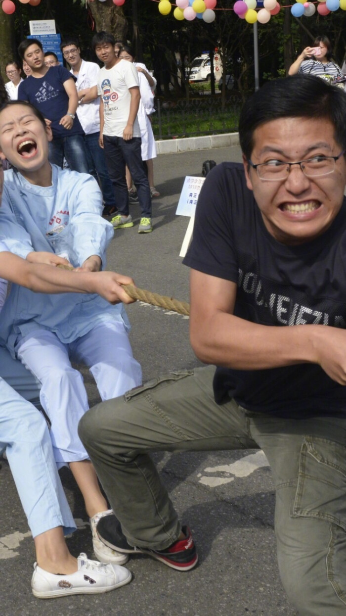 《姜子牙》曝新海报由《大鱼海棠》导演绘制|英亚官网(图2) 英亚官方网站