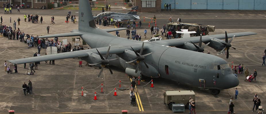 ‘英亚官方网站’国土资源局完成对平果铝土矿采矿临时用地工程复垦项目初步验收工作(图3) 英亚官网首页